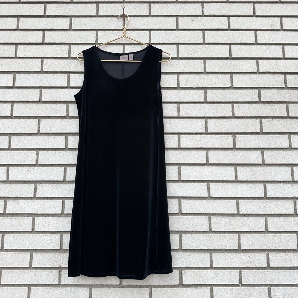 Chico’s Easywear Black Velvet Sleeveless Stretch Shift Dress Size 1 M Classic